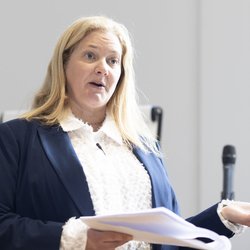 644a800905b1a9df53312873_260-0N1A1149