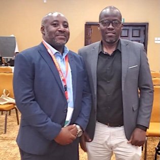 Dr. Davis Kibirige, Senior Diabetologist and Executive Member of Uganda Diabetes Association, and Dr. Danny Gotto, Innovations for Development, at the 7th EADSG Congress in Uganda.
