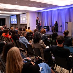 pano_leadershipforum_selects-62