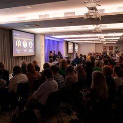 pano_leadershipforum_selects-63